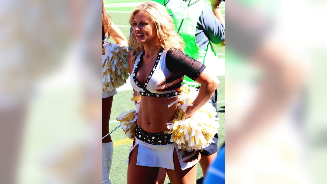 Monday Morning Cheerleader:Tina of the Bengals on Their Wild Card Chances