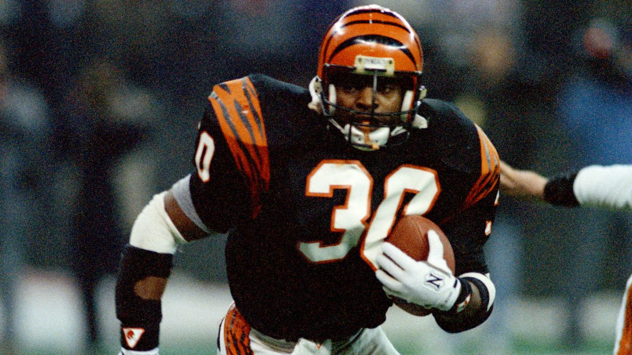 Heritage Uniforms and Jerseys and Stadiums - NFL, MLB, NHL, NBA, NCAA, US  Colleges: Cincinnati Bengals Uniform and Team History