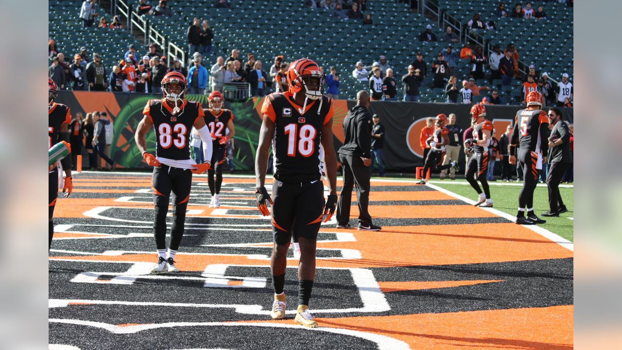 Bengals WR A.J. Green (foot) carted off field vs. Broncos 