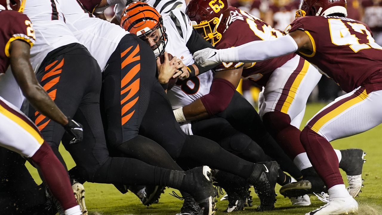 Maryland, USA. 20th Aug, 2021. August 20, 2021: Washington Football Team  defensive back Troy Apke (30) lines up at corner during the NFL preseason  game between the Cincinnati Bengals and the Washington