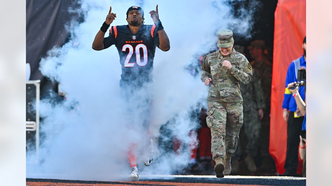 panthers salute to service game
