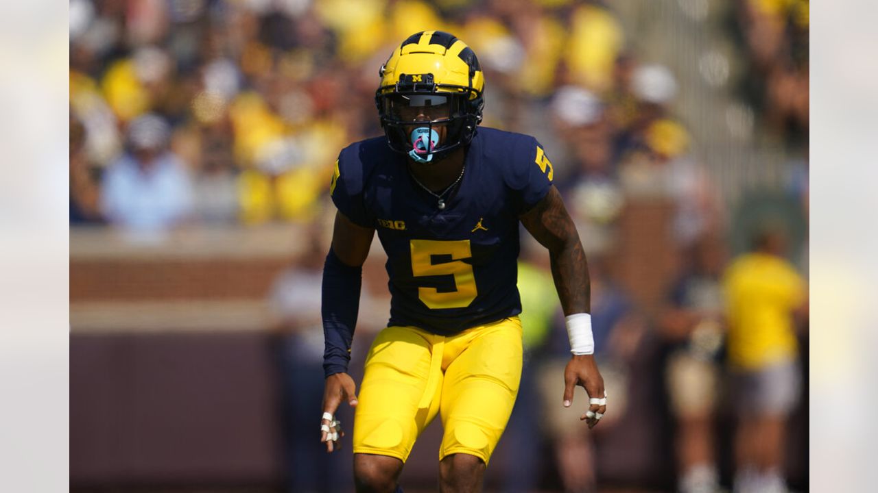 with the 60th overall pick of the 2023 #NFL Draft, the @bengals have  selected #Michigan CB, DJ Turner!!! 