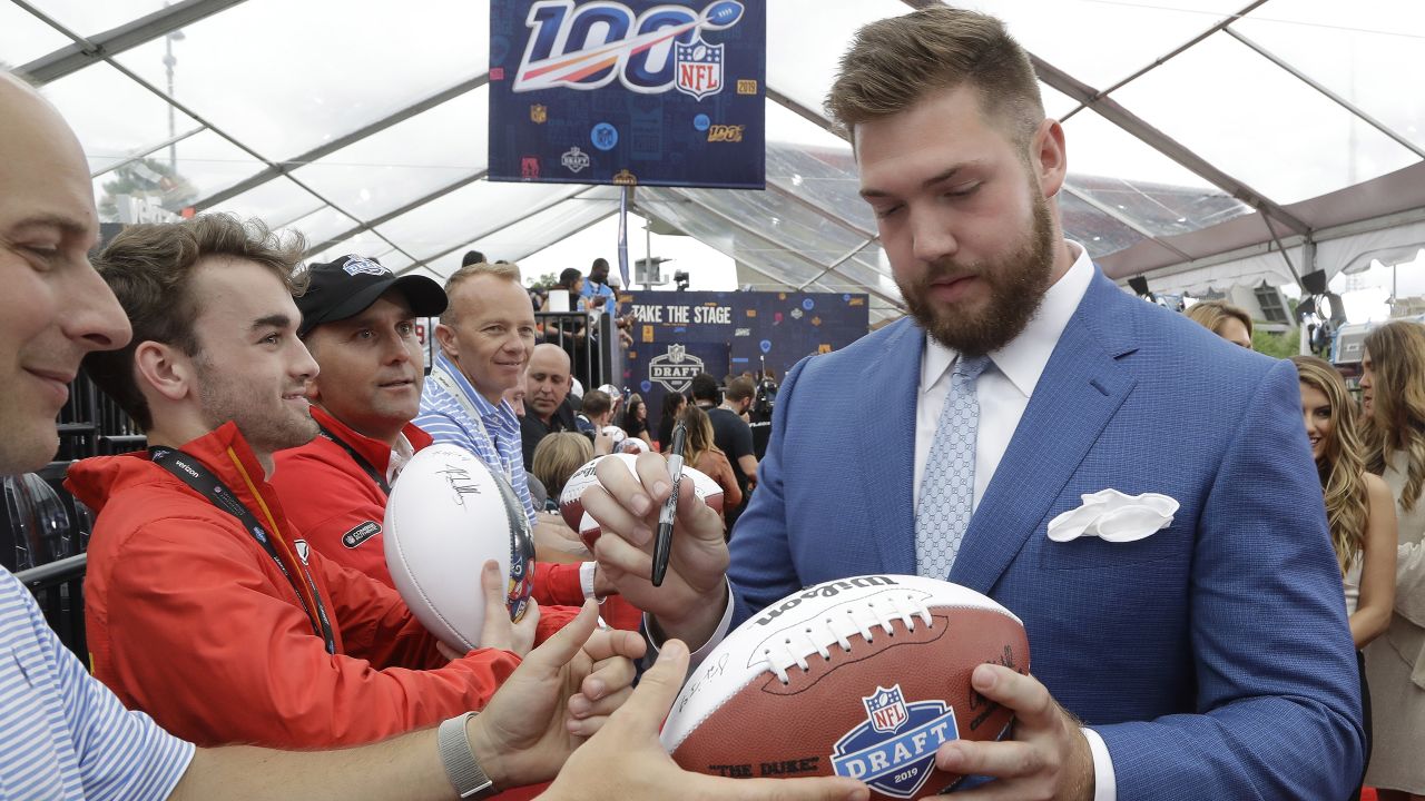 PFF's 2019 re-draft has Bengals passing on Jonah Williams - Cincy