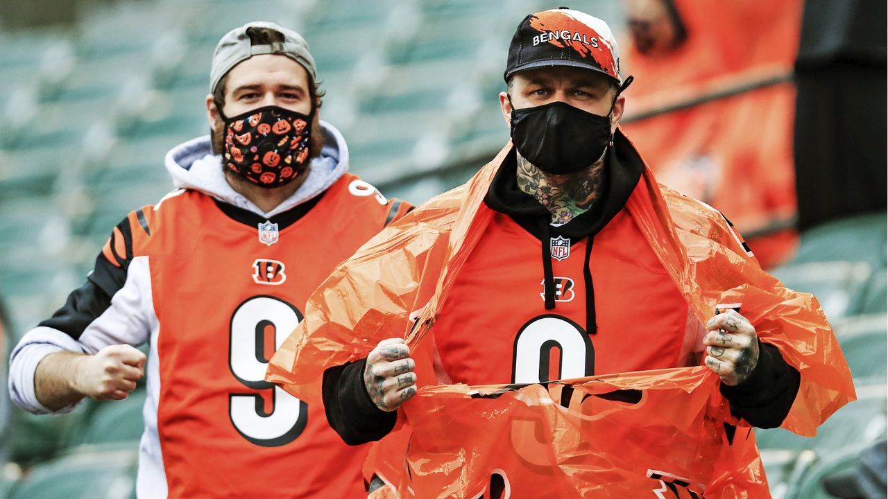 In with the New (Stripes): Reviewing the Bengals' new uniforms - Cincy  Jungle