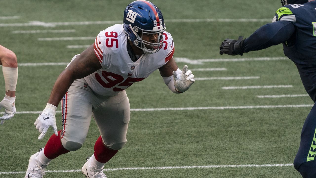 Giants trading DL B.J. Hill to Bengals for C/G Billy Price