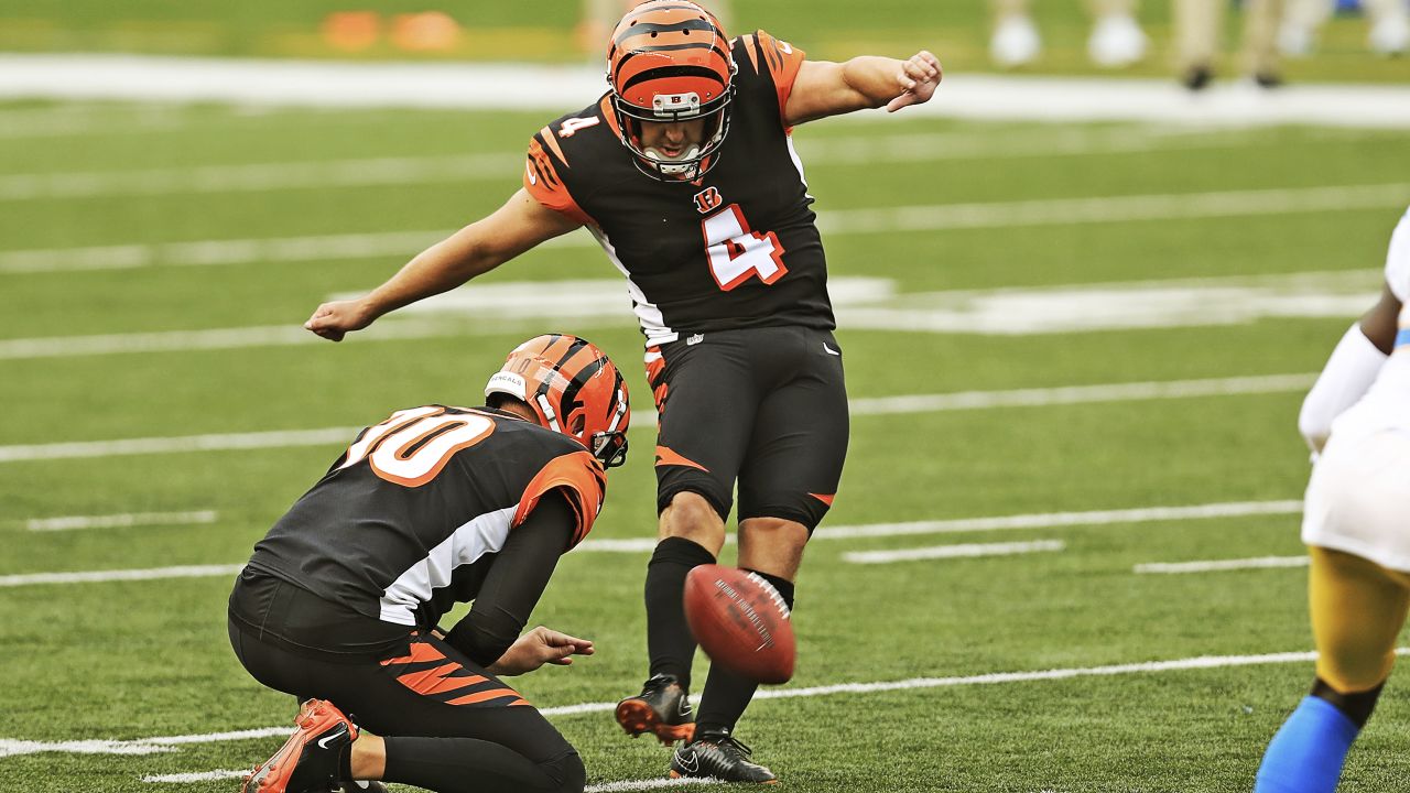 Joe Burrow]September 13, 2020: Sam Hubbard #94 of the Cincinnati Bengals  reacts after a sack during NFL football game action between the Los Angeles  Chargers and the Cincinnati Bengals at Paul Brown