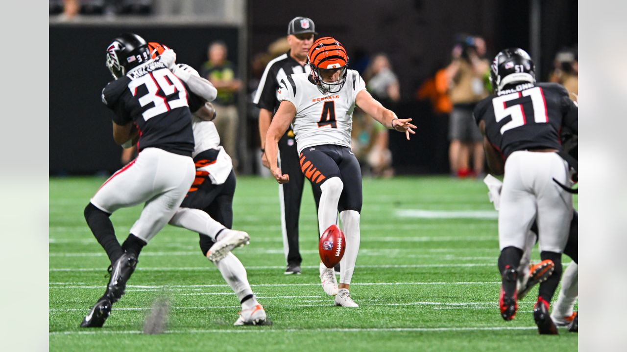 445th AW reservists participate in Bengals vs Colts pre-game