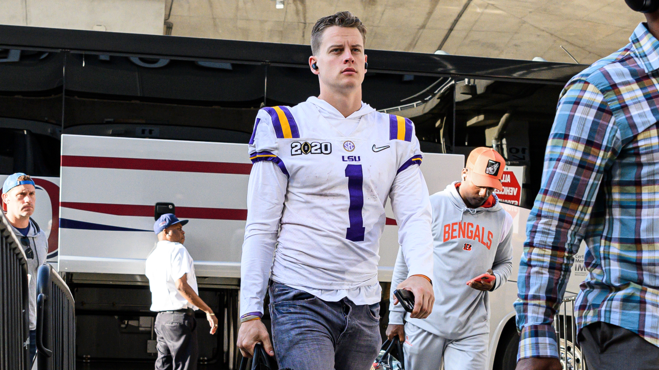 Bengals Joe Burrow wears Ja'Marr Chase's LSU jersey in New Orleans