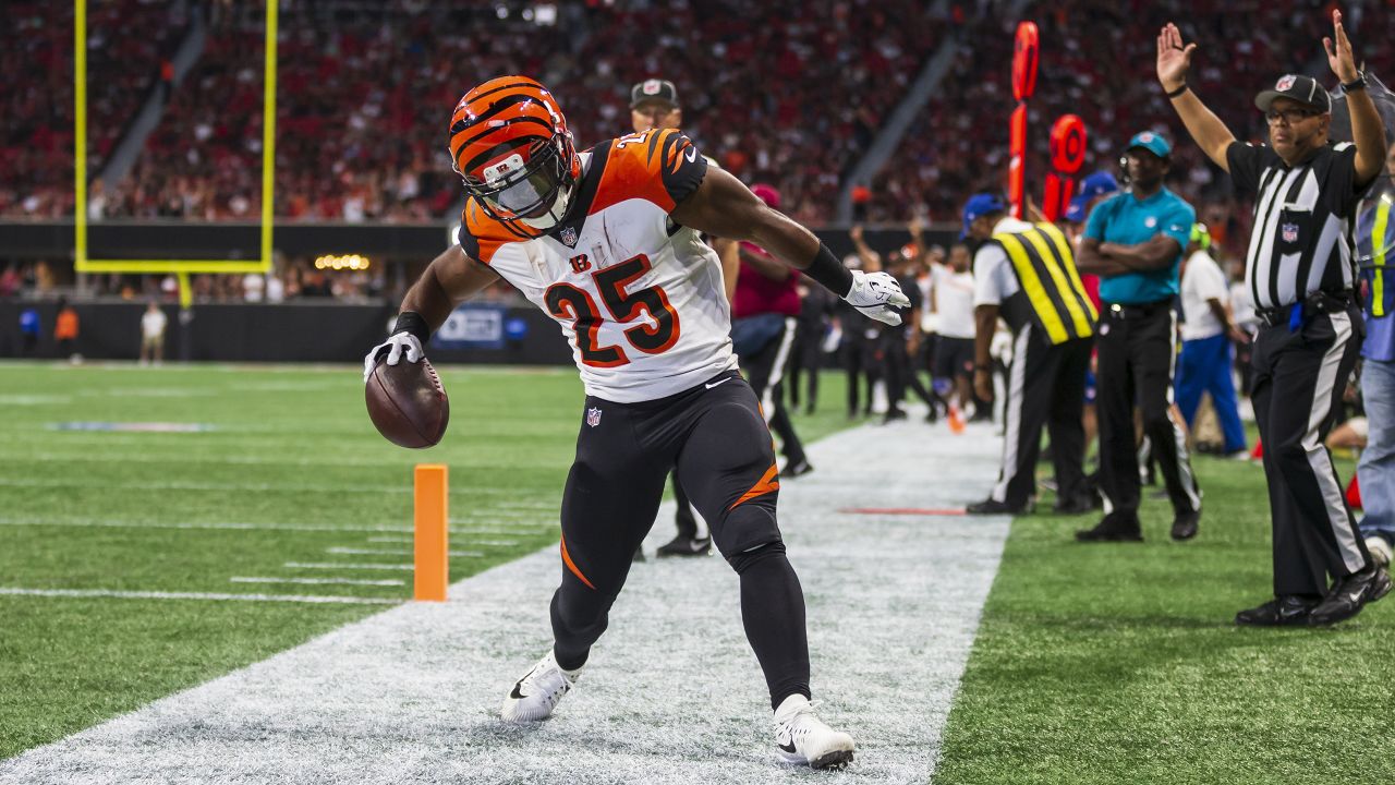 Bengals RB Gio Bernard bids Cincinnati farewell