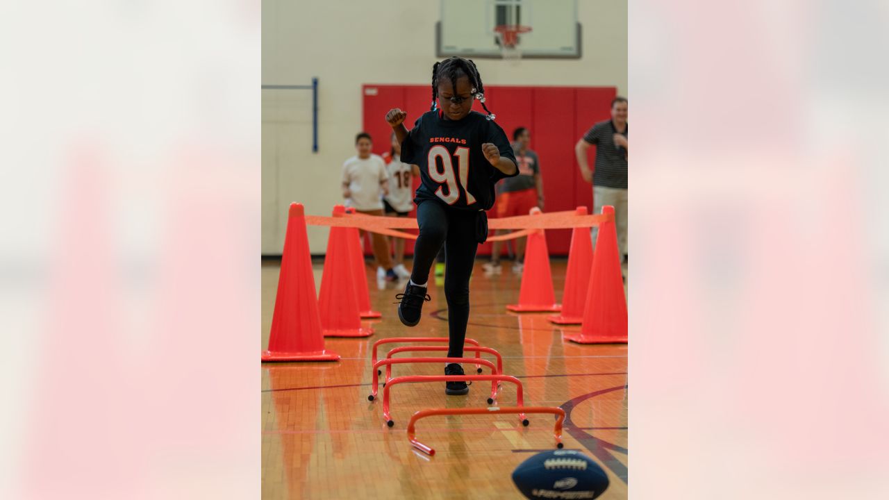 Bengals host pep rally at Woodlawn Elementary