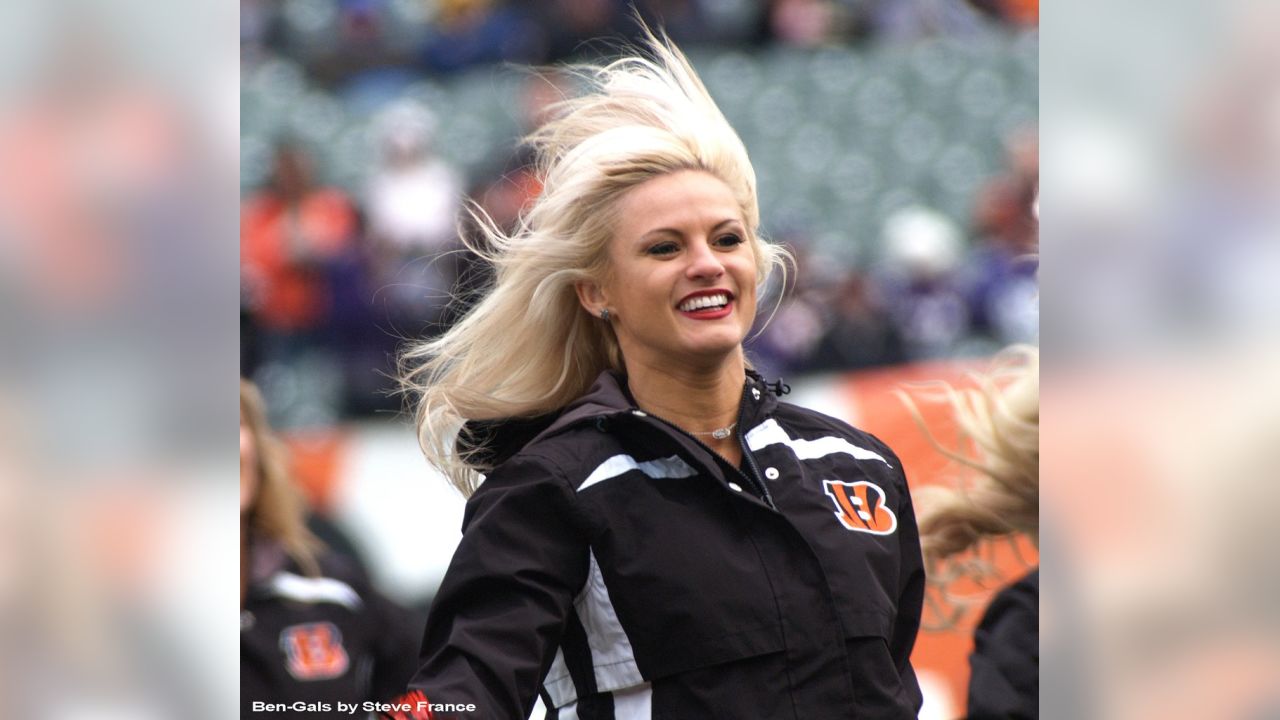 The Ravens Cheerleader - Cincy Jungle