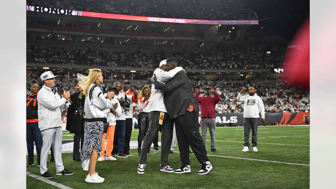 Isaac Curtis Goes Into Bengals Ring of Honor With Bountiful Legend