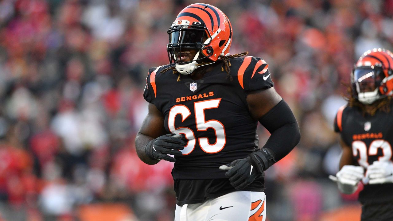 Zac Taylor confirms the Bengals talked to Larry Ogunjobi about return  before joining Steelers - Cincy Jungle