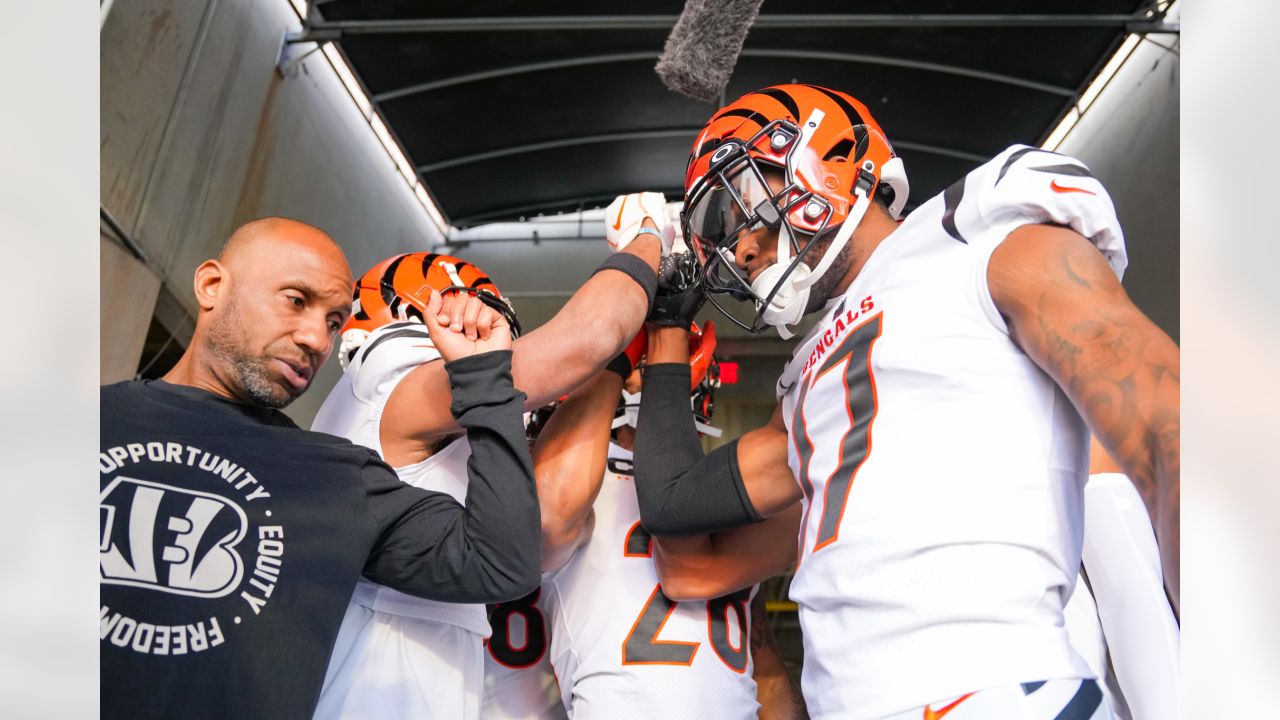 Buccaneers Collapse, Fall to Bengals 34-23 - Bucs Report