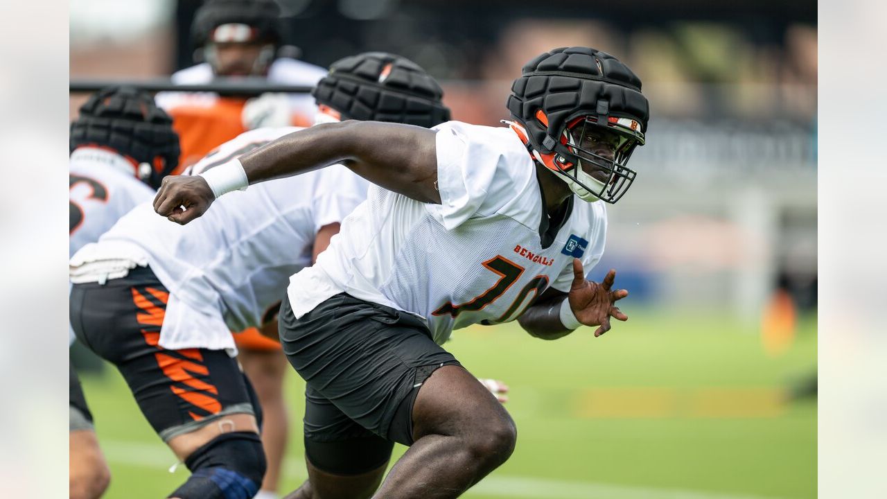 Quick Hits: Chido Opens Against A Brother; Bengals Go For