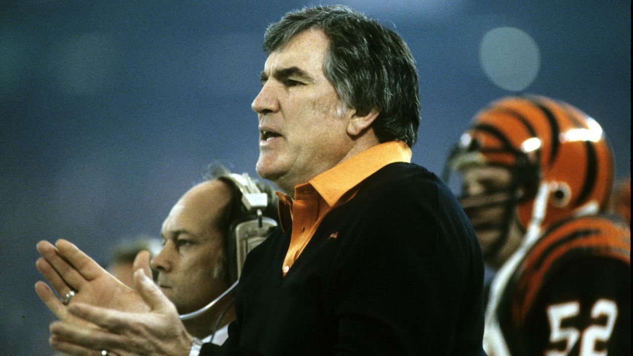 Bengals News (12/11): Bill Walsh's legacy lives on in Bengals