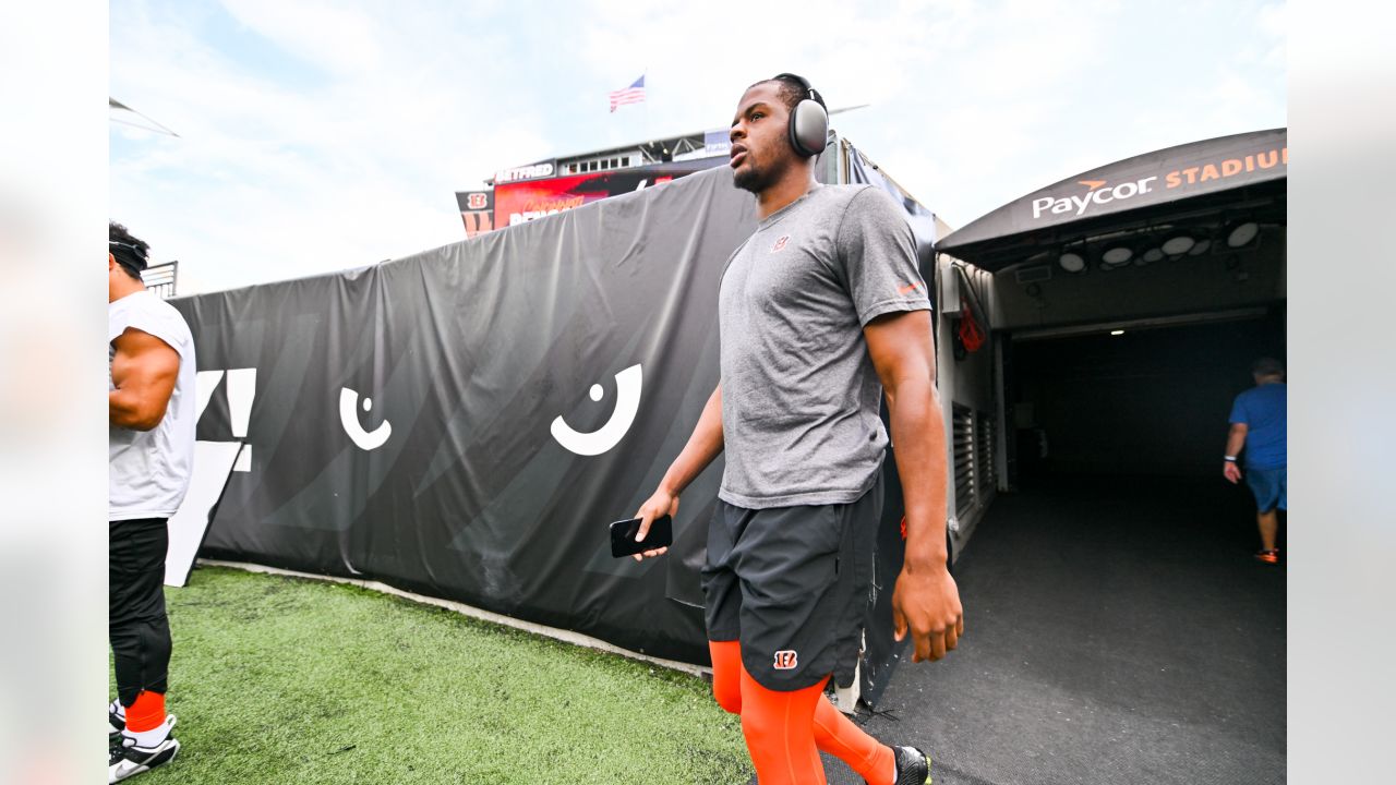 Photos: Warmups & Pregame from AFC Championship