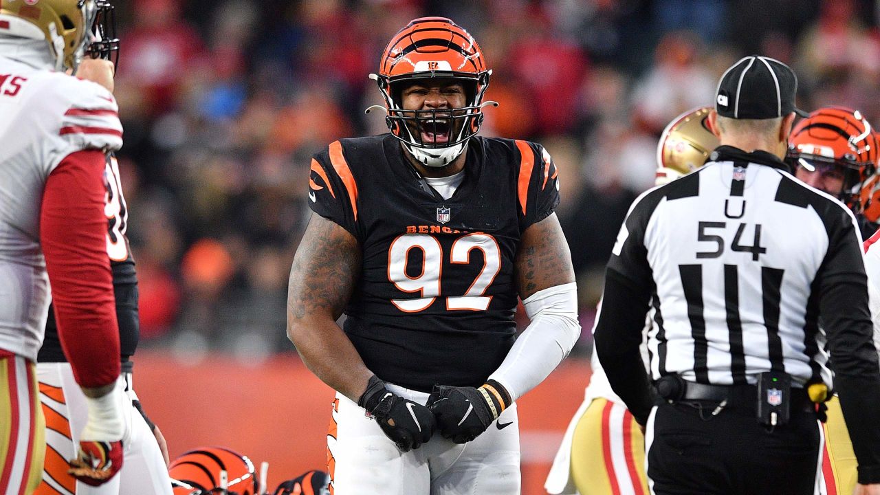 Cincinnati Bengals defensive tackle B.J. Hill reacts before the Bengals  play against the Tennessee Titans in