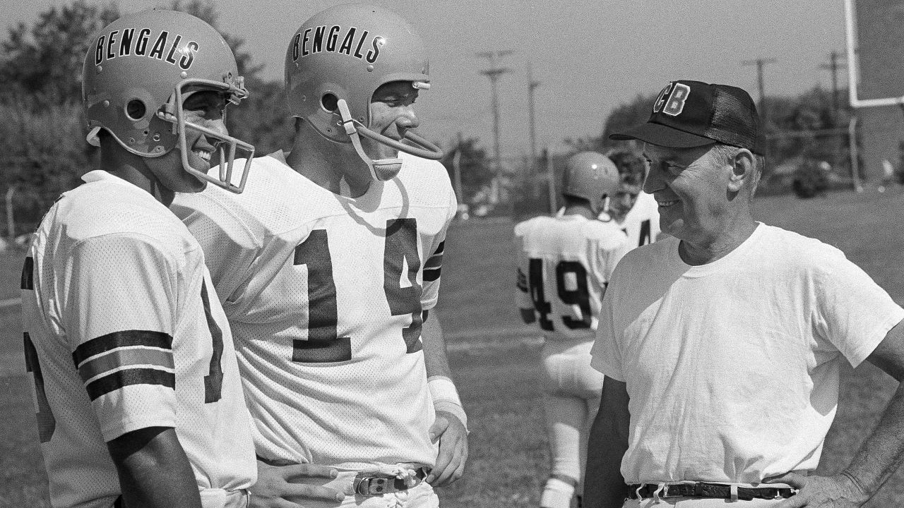 Bengals coach Sam Wyche hasn't forgotten the little guy - Sports  Illustrated Vault