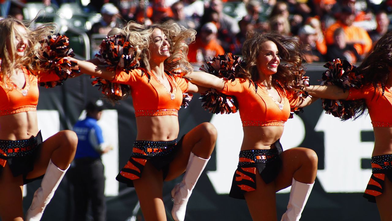 Ben-Gal Cheerleaders - Browns at Bengals