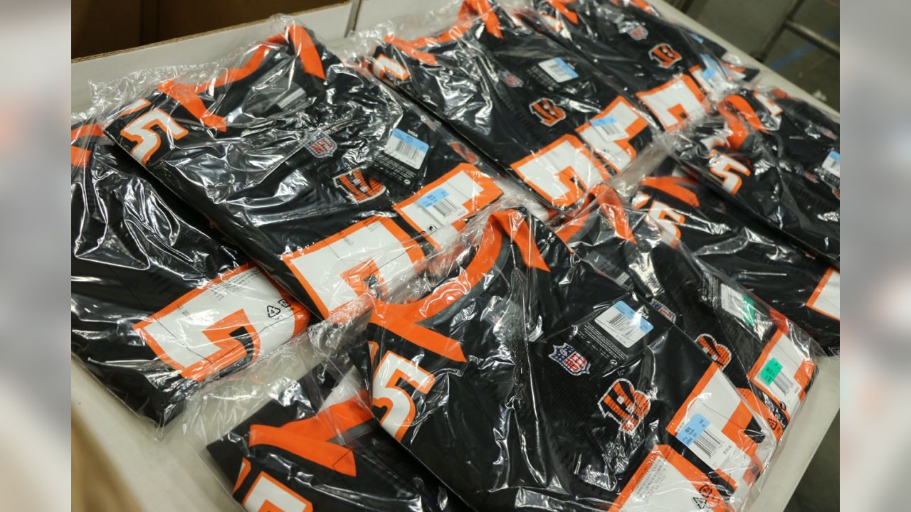 Bengals selling Devon Still jerseys for cancer research - NBC Sports