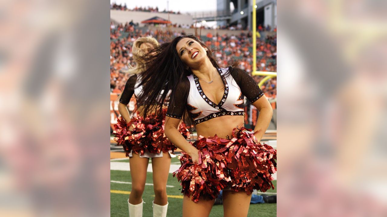 q the bengals cheerleader｜TikTok Search