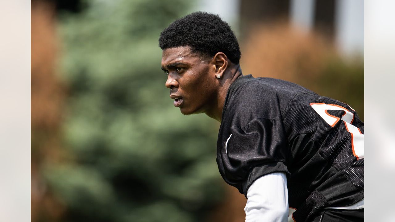 Bengals: Cam Taylor-Britt has already mastered not letting WR's