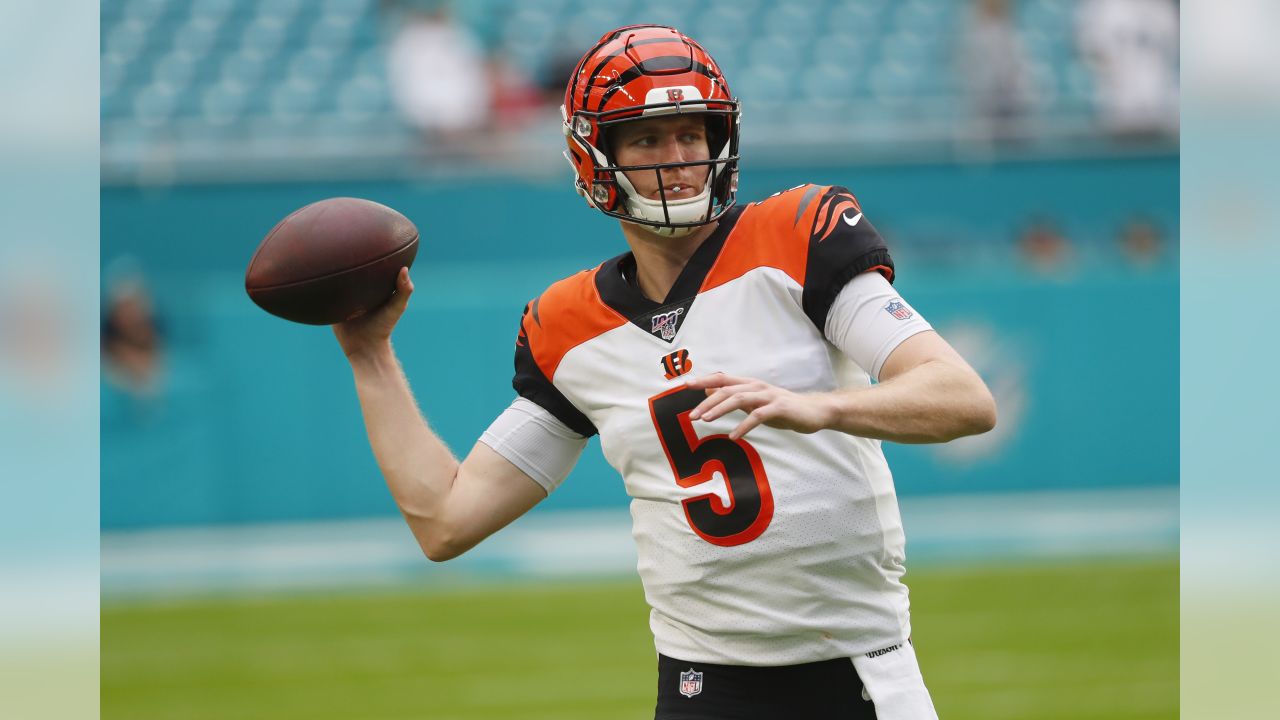 Bengals scored 23 4th quarter points, but lost 38-35 in overtime to the  Dolphins