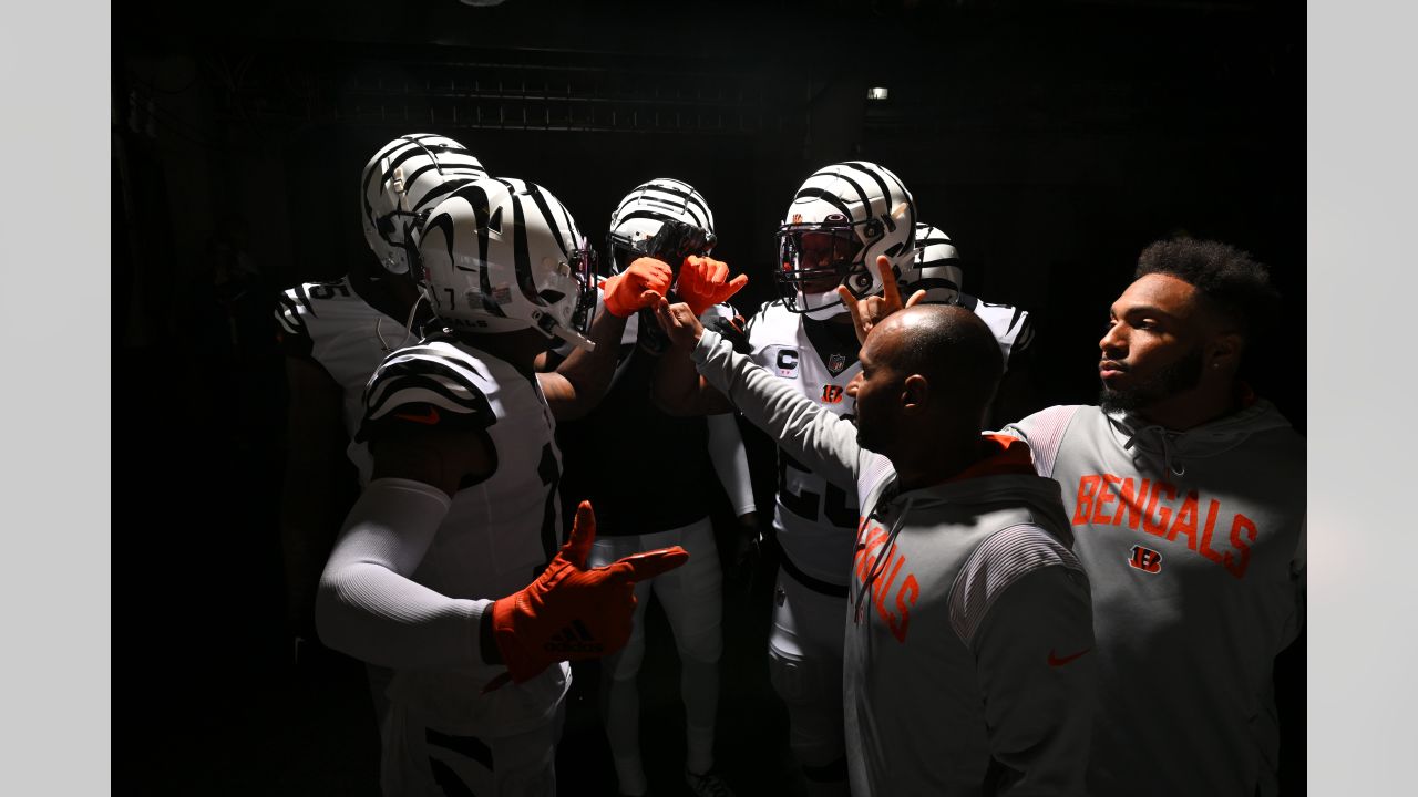 Cincinnati Bengals on X: 9/29 #WearWhite #WhiteBengal #TNF