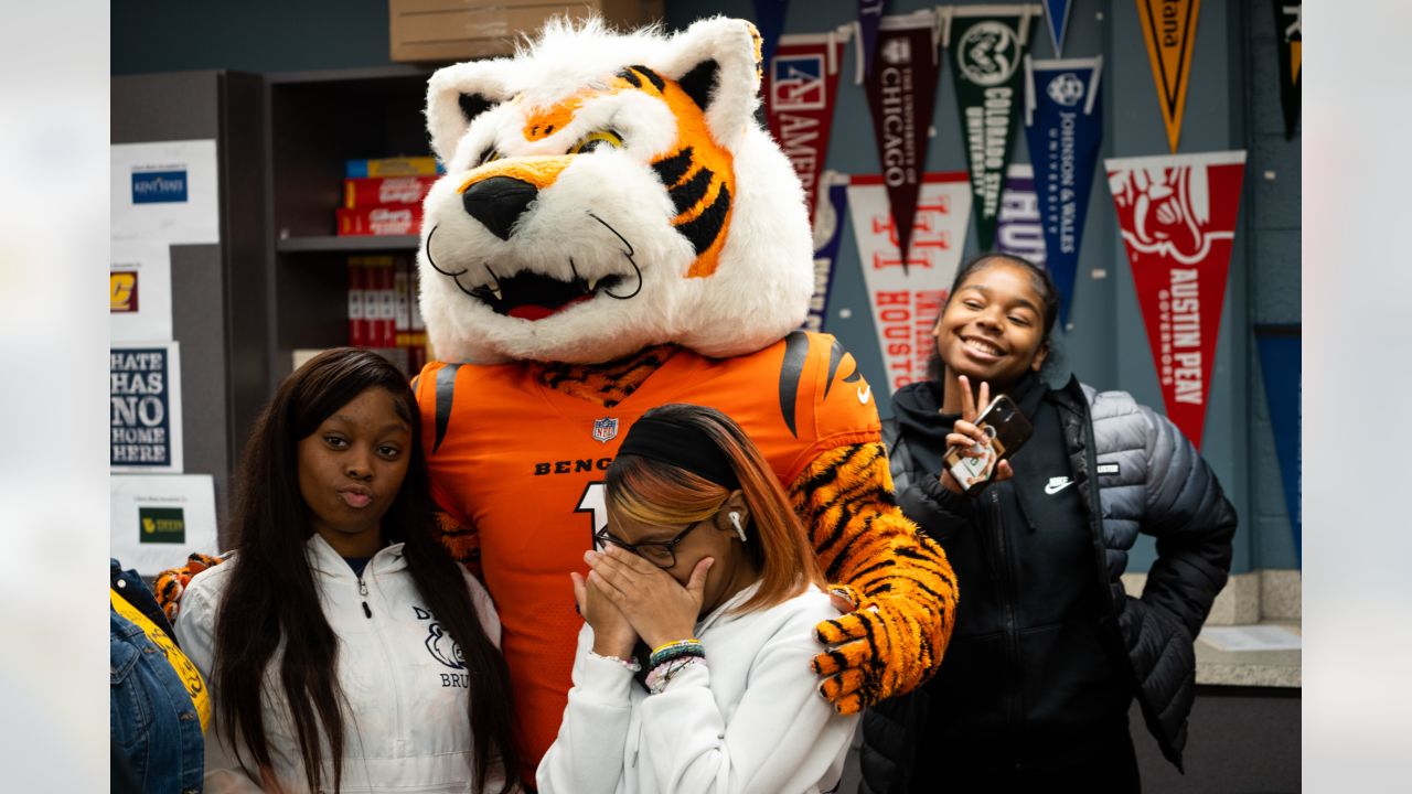 Cincinnati Public Schools celebrate Bengals with Who Dey spirit