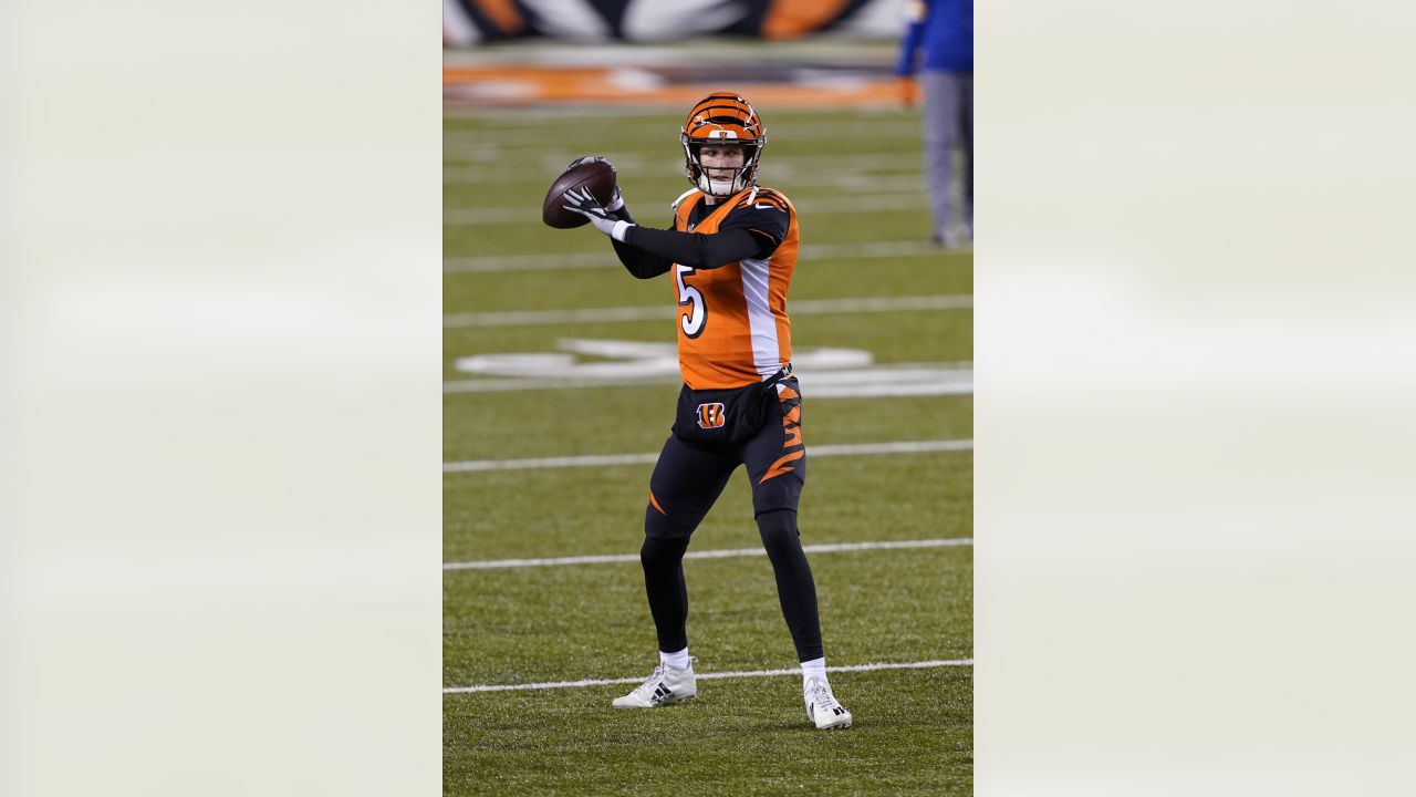 Ryan Finley is a dud in Bengals 16-10 loss to the Steelers