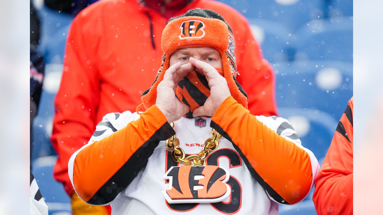 Buffalo Bills fans watch players warm up before an NFL division round  football game between the Buffalo Bills and the Cincinnati Bengals, Sunday,  Jan. 22, 2023, in Orchard Park, N.Y. (AP Photo/Seth