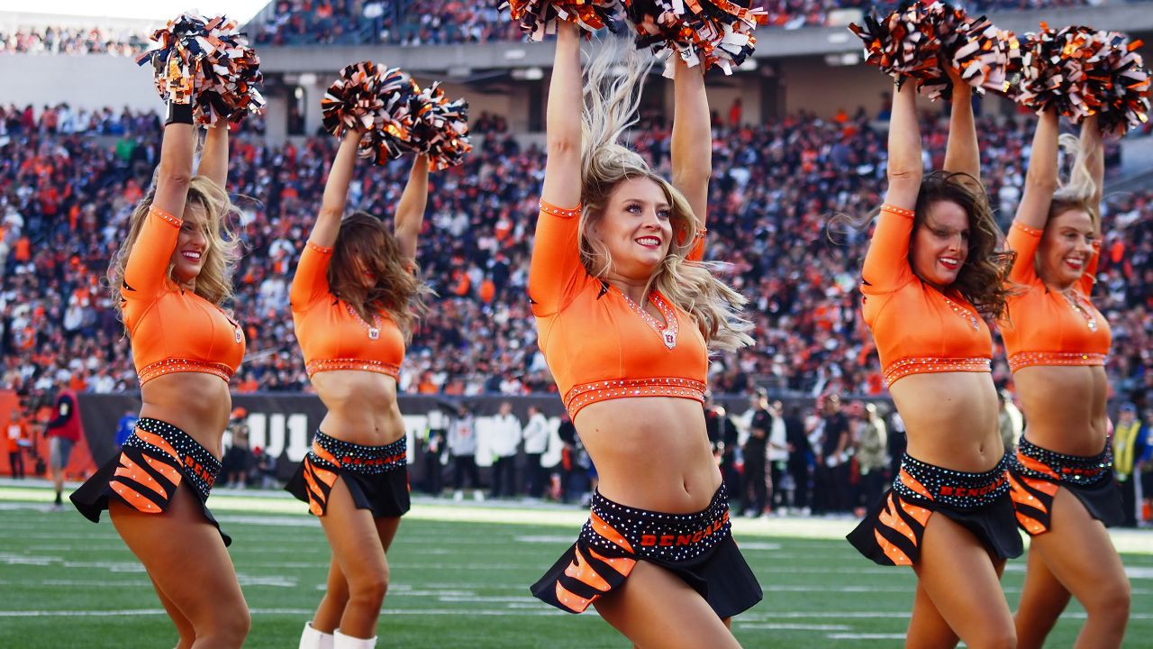 Ben-Gal Cheerleaders - Browns at Bengals