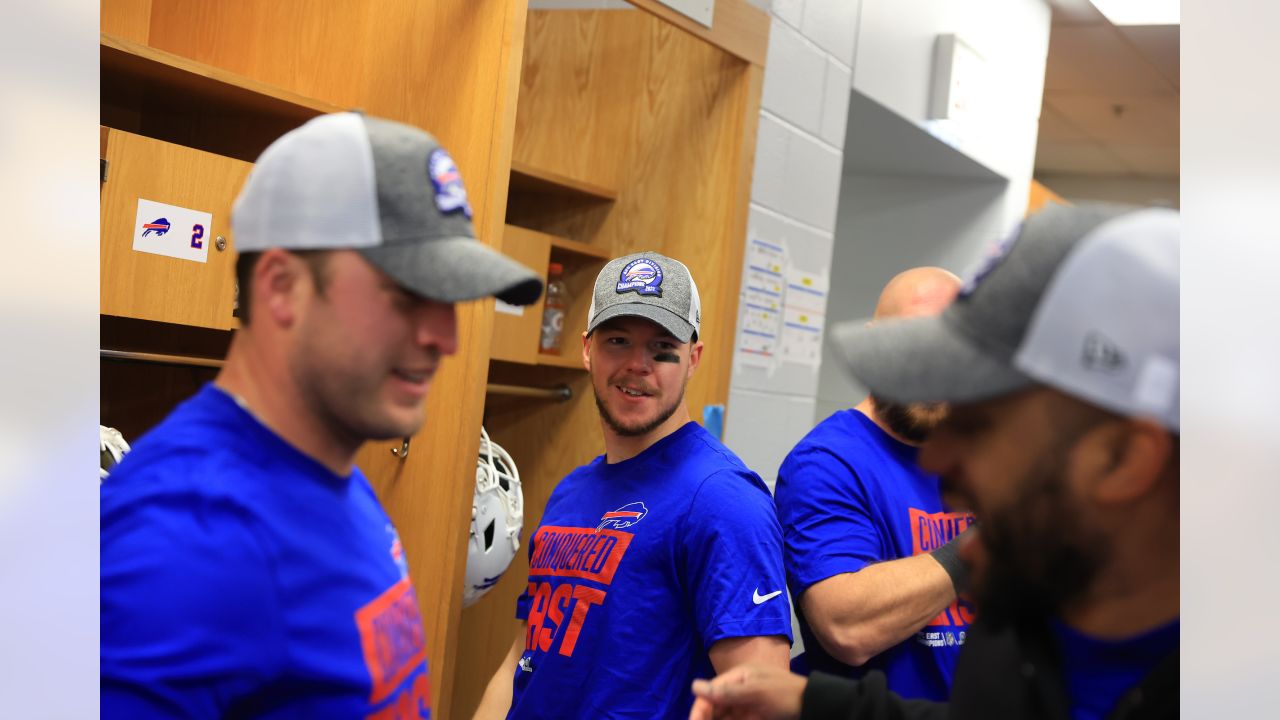 With Fish Squished, Bills Seek Division Title on Christmas Eve in Chicago -  Buffalo Fanatics Network