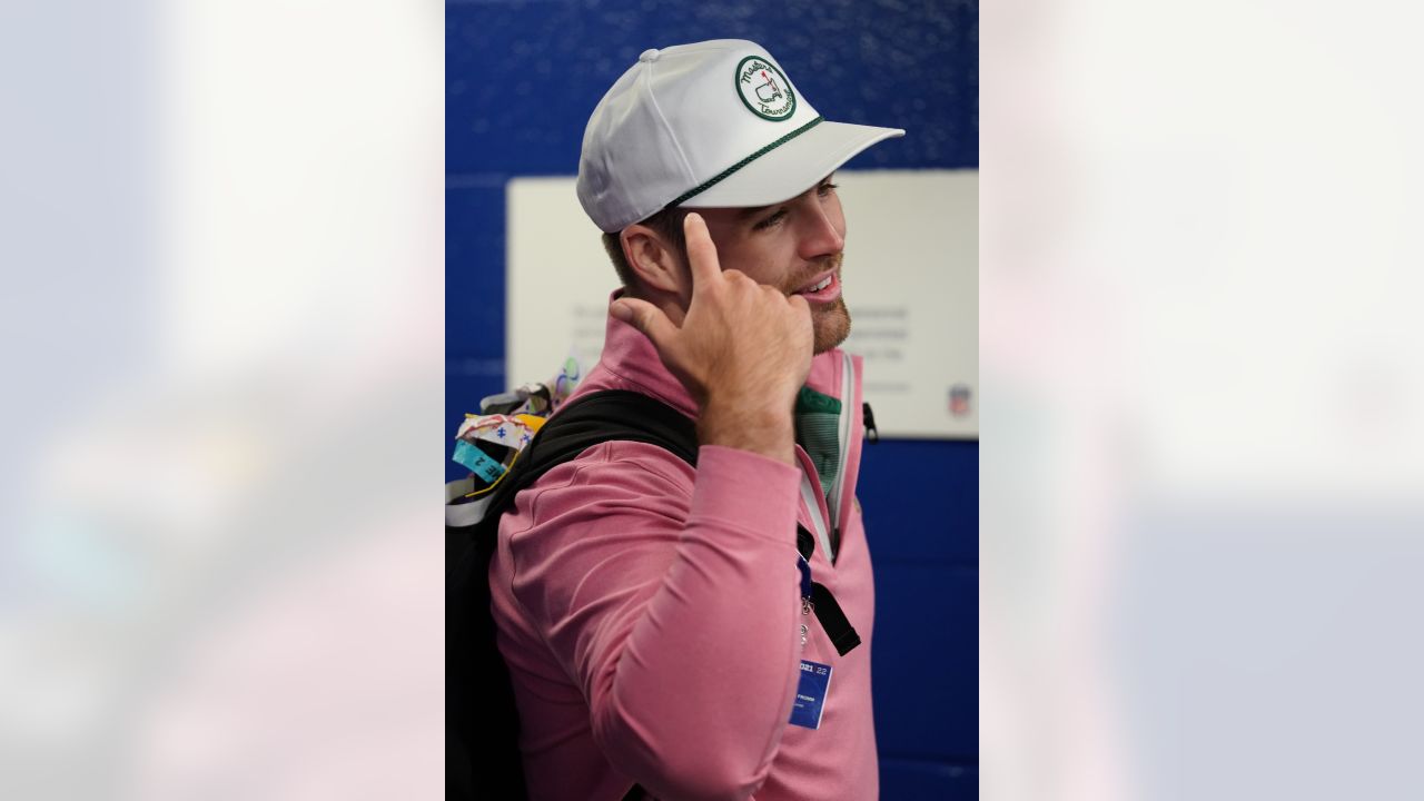 Phil Mickelson loves Josh Allen's 'seductive' Halloween costume