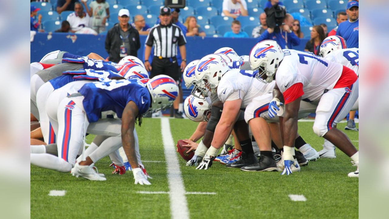 Labatt Blue Light Buffalo Bills Football