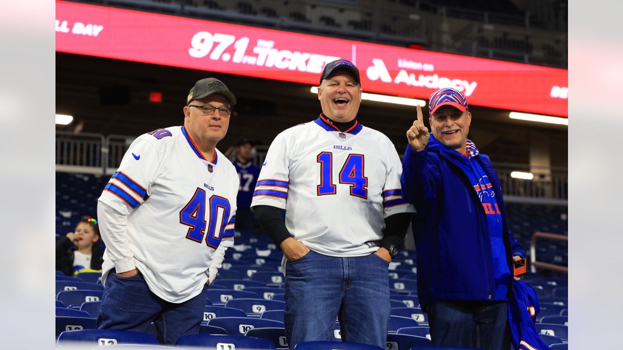 Thanksgiving Day Football Buffalo Bills Vs Detroit Lions 2022 Shirt -  Teespix - Store Fashion LLC