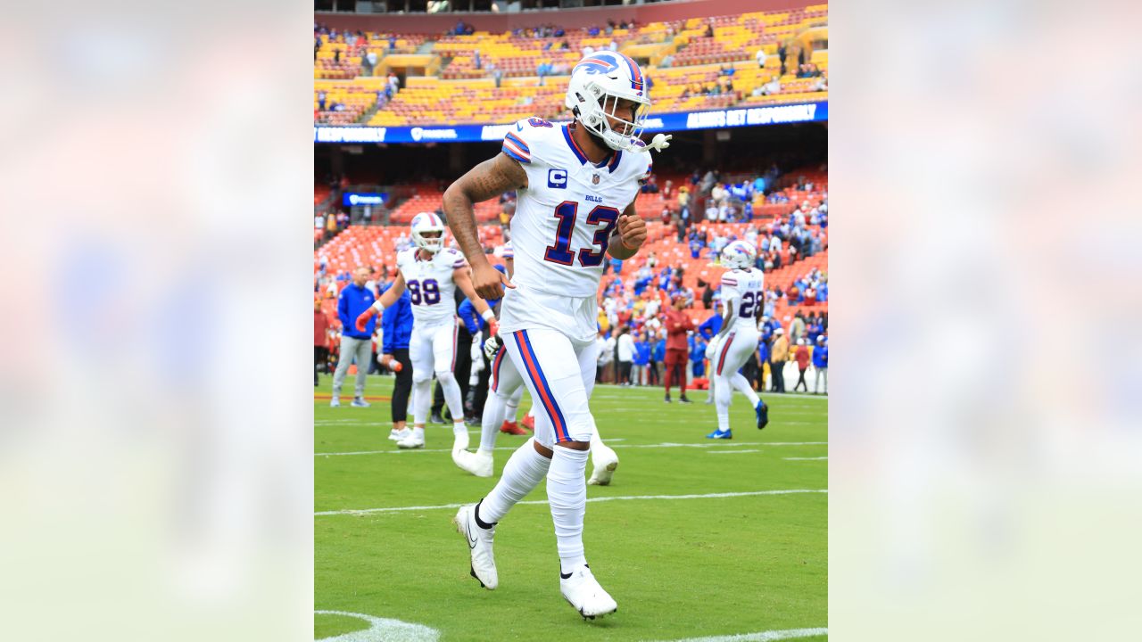 Josh Allen embarrasses Patriots defense (again) as Bills roll to