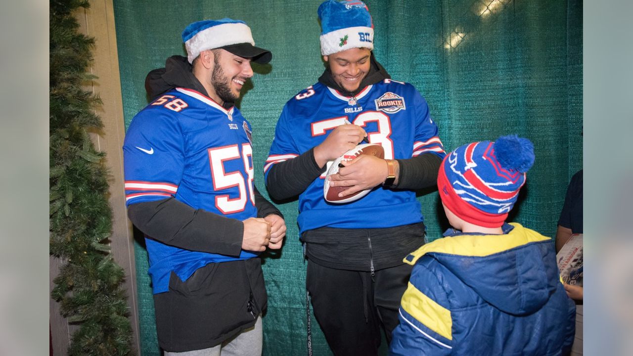 Bills Life: Tre White and Bills rookies spread holiday cheer