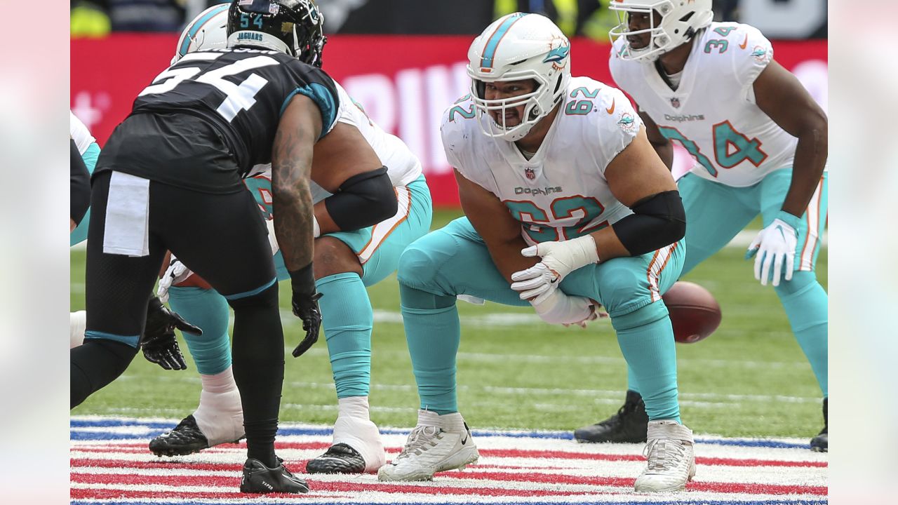 Buffalo Bills defensive end Shaq Lawson (90) on defense during an NFL  preseason football game against the Carolina Panthers, Saturday, Aug. 26,  2022, in Charlotte, N.C. (AP Photo/Brian Westerholt Stock Photo - Alamy