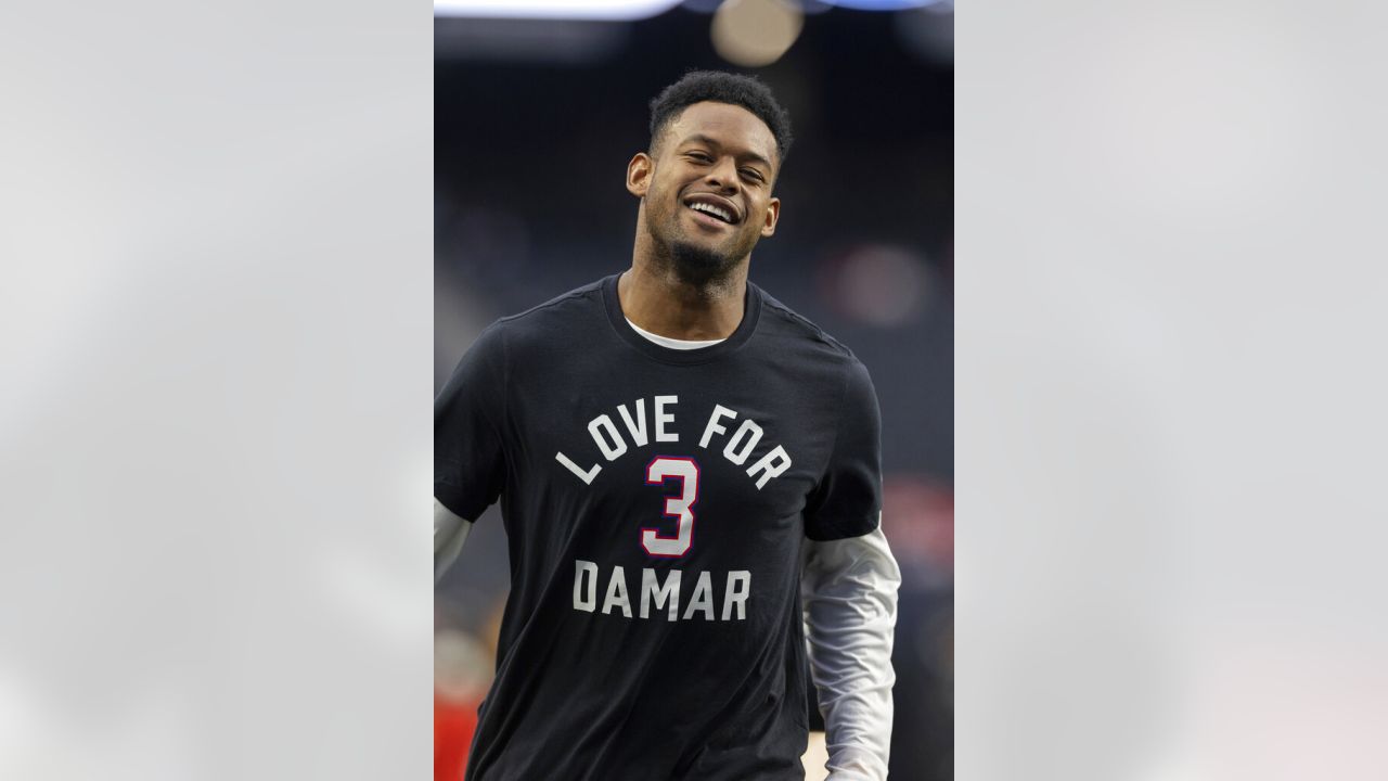 Hamlin in their hearts, the NFL pays tribute to No. 3 - WTOP News