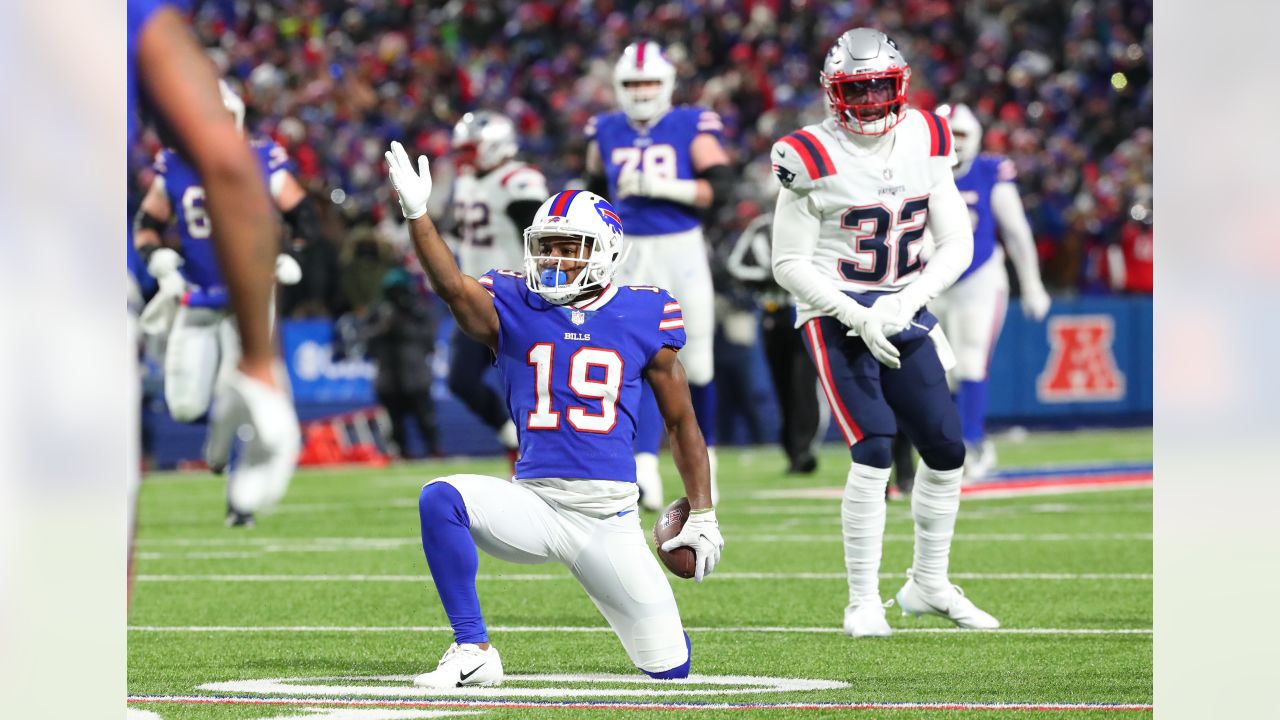 Recap: Buffalo Bills ravage New England Patriots in AFC East playoff bout