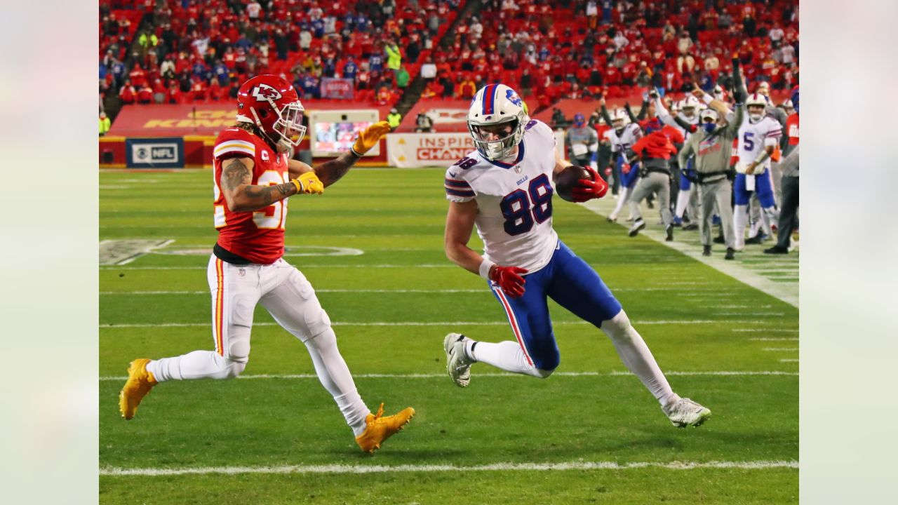 Buffalo Bills @ Los Angeles Rams: A 'Super Bowl matchup' to kick-off the  2022 season, says Phoebe Schecter, NFL News