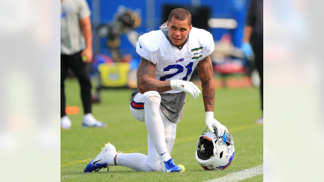 Janet and Nick talk to Bills's RB Zack Moss