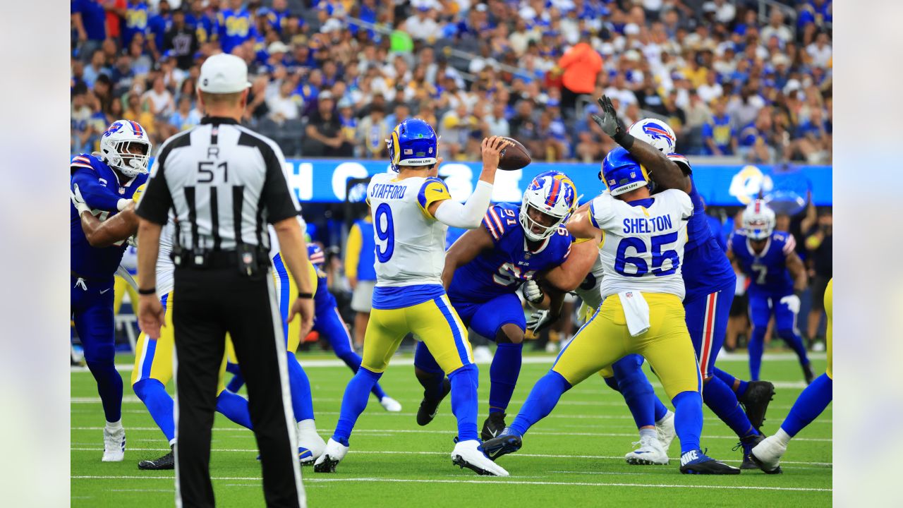 Buffalo Bills Los Angeles Rams Fans Support Nfl Game Silhouette – Stock  Editorial Photo © kovop58@gmail.com #390619330