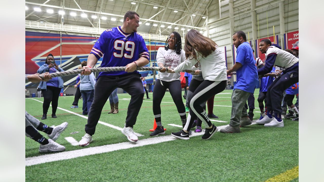 Harrison Phillips selected as Buffalo's Walter Payton Man of the