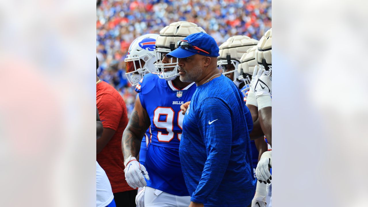 Best photos from the Return of the Blue & Red Bills practice