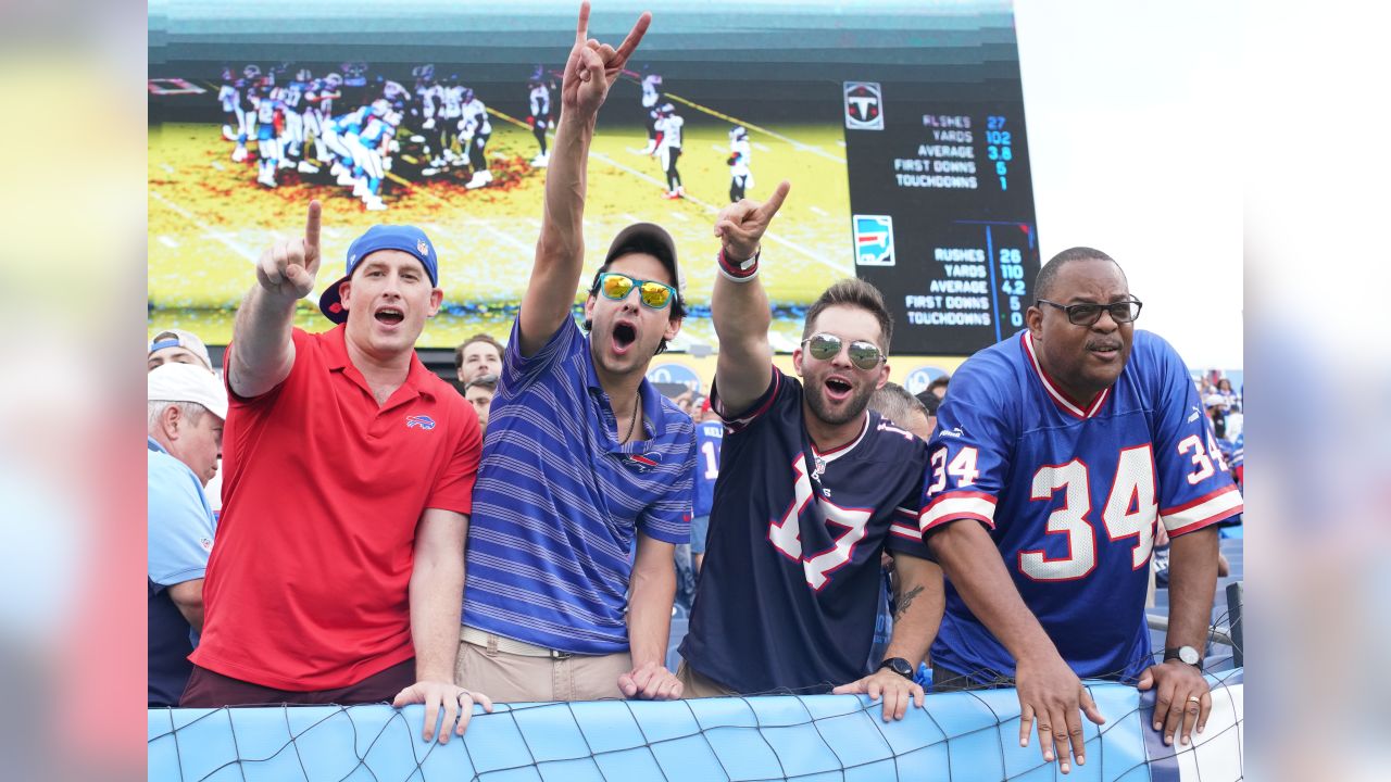 Buffalo Bills at Houston Texas: Photos of fans tailgating