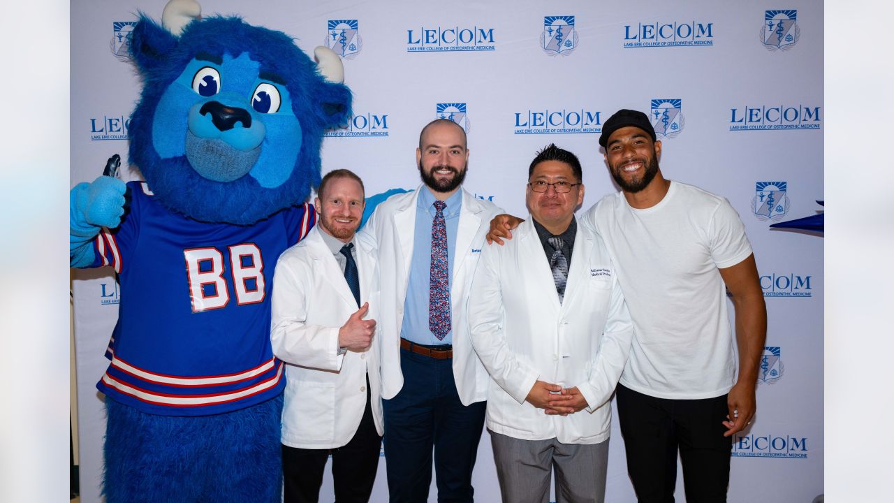 It means the world to me'  Micah Hyde hosts back to school event