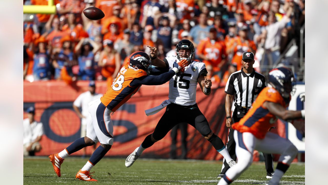 NFL notes: 20 suspended, including Denver's Von Miller